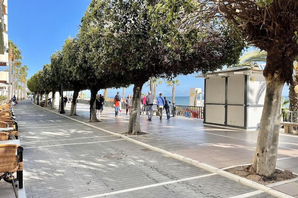 First Line 2br With Pool In Center Of Marbella
